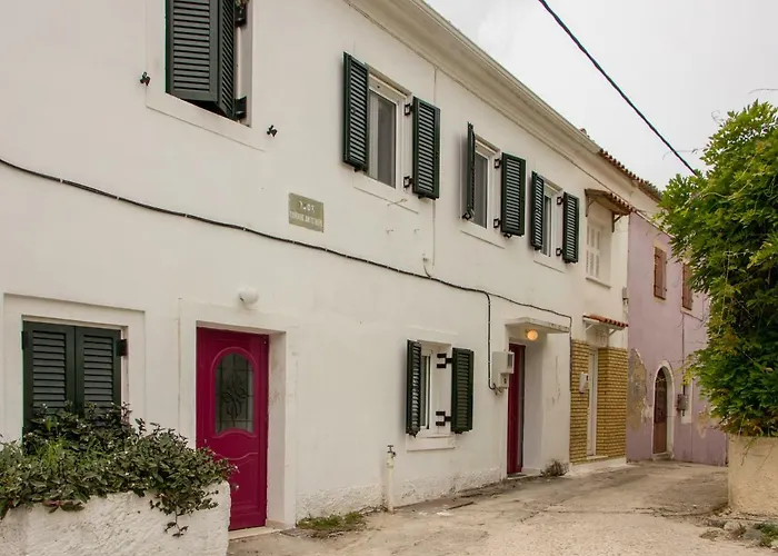 Dom wakacyjny House *